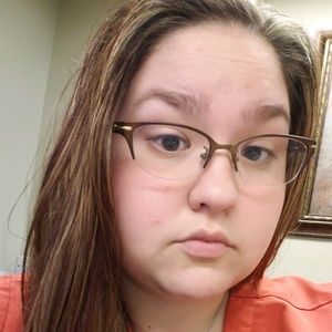 Meet your Posher, Annette